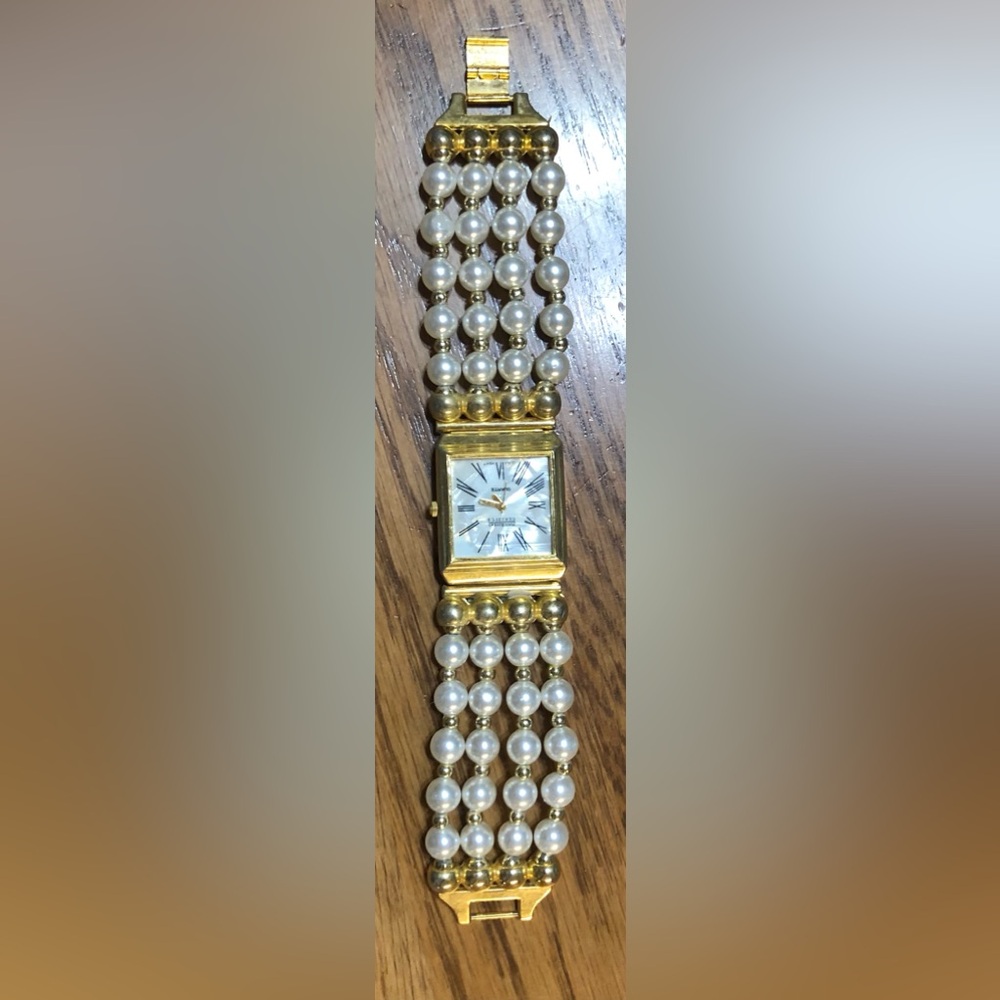 Joan Rivers Classics Collection Faux Pearl & Gold Bead Watch With Quartz
